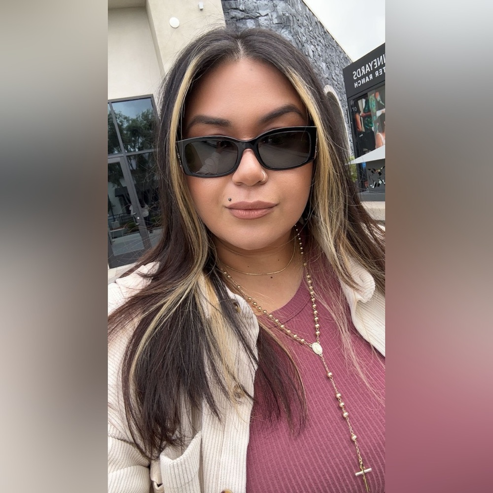 Meet your Posher, Rocio - Picture 3 of 8